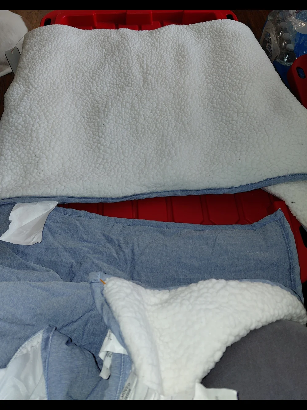 UGG Light Blue Comforter With 2 Pillow Shams